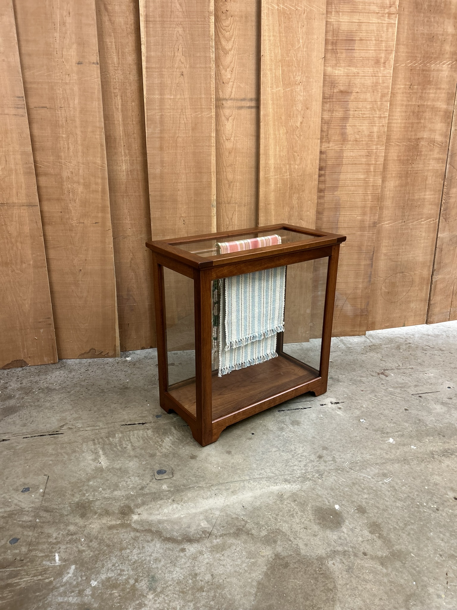 Kentucky Wood Box in Black Paint - Shaker Shoppe